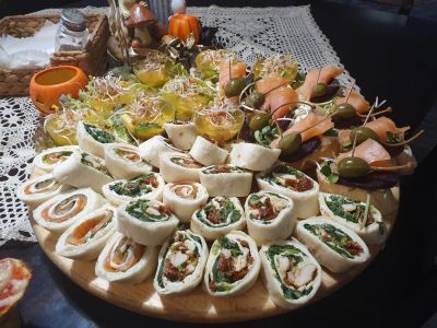 zdjecie catering deska jedzenie